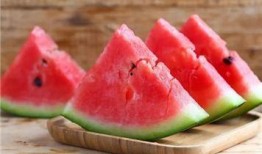 海拉尔建材吃瓜,吃瓜群众见证行业风云变幻