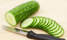 吃瓜群众黄瓜露脸照片,黄瓜露脸照引网友热议