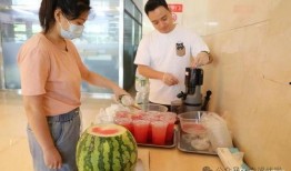 什么叫吃瓜事件,从娱乐八卦到社会事件的全民围观