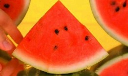 空腹吃梨瓜好吗,空腹食用梨瓜的利弊分析