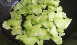 佛手瓜3岁孩子吃可以吗,3岁宝宝的健康美味选择