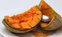 哈密瓜可以烧熟吃,烧熟后别有风味