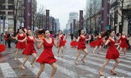 街头实验吃瓜,揭秘吃瓜群众的真实反应