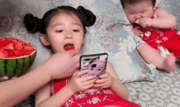 爸爸吃瓜女儿找瓜,一家人的欢乐“瓜”时光