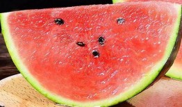 和平吃瓜王,揭秘娱乐圈幕后真相，带你轻松看透是非曲直