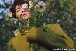 艺兴夏日吃瓜,揭秘娱乐圈的甜蜜与苦涩