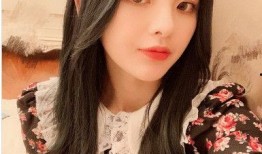 吃瓜美少女杨超越,吃瓜美少女的蜕变之路